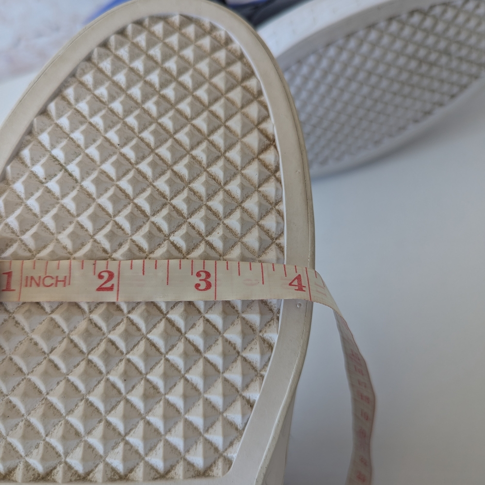 Guess Pelzy High-Top Sneakers. - Picture 11 of 11